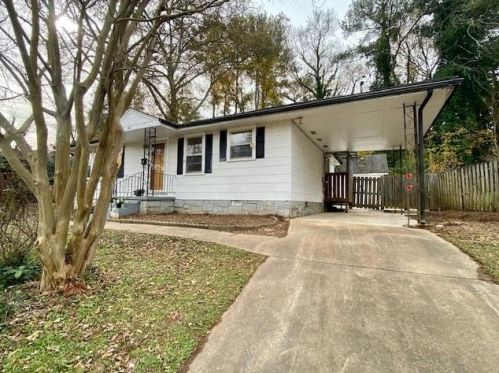 486 Barnett Dr, Atlanta, GA 30354-1556