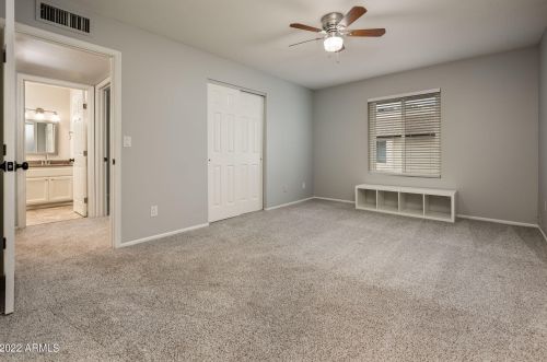 812 Eugie Ave, Phoenix AZ 85022-4952 exterior