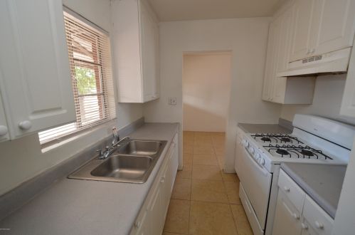 4650 19th St, Tucson AZ  85711-4878 exterior