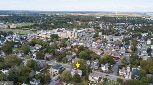 151 Kings Hwy, Lewes DE 19958-1418 exterior