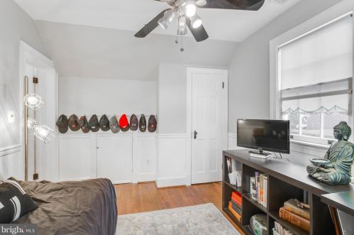 301 Glendale Ave, Alexandria VA 22301-2407 exterior