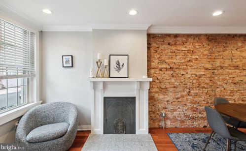 208 Mckean St, Philadelphia PA 19148-2646 exterior