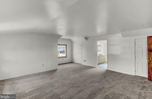 822 Broadway, Hanover PA  17331-2015 exterior