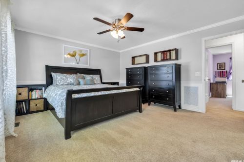 6859 3270, Taylorsville UT 84084-1769 exterior