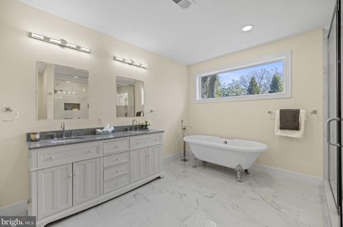 6005 Utah Ave, Washington DC 20015-1230 exterior