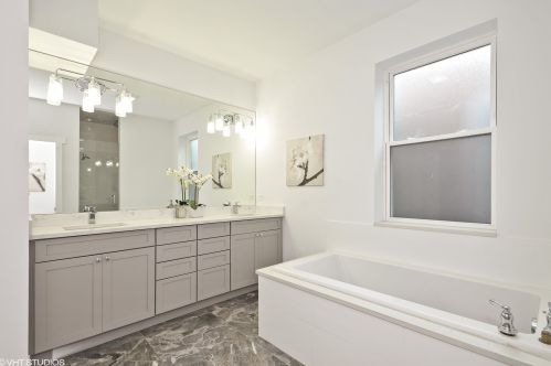 2317 Addison St, Chicago IL 60618-6042 exterior