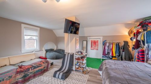 36 Grape St, Pittsburgh PA  15210-2022 exterior