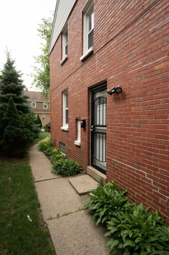 3707 Capitol Dr, Milwaukee, WI 53216-2538