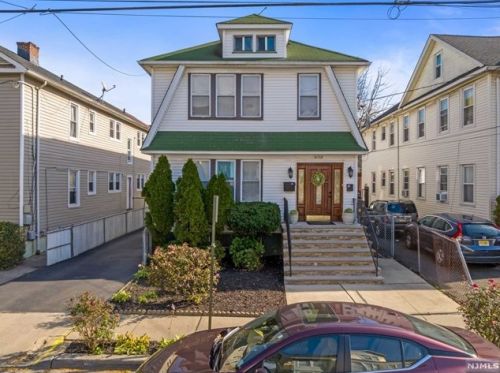 168 Carolina Ave, Irvington NJ 07111-2662 exterior