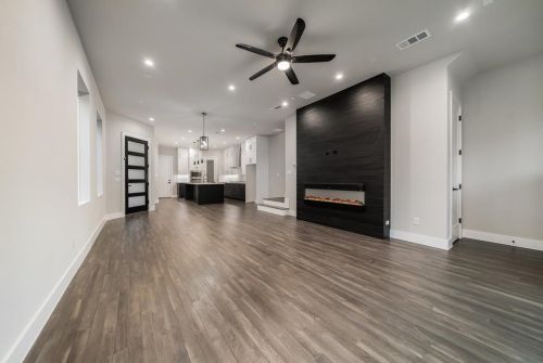 2339 Douglas Ave, Dallas TX  75219-2435 exterior