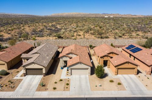 589 Rugged Cyn Dr, Green Valley AZ 85614-6188 exterior