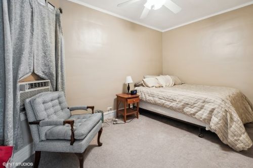 4103 Oakley Ave, Chicago IL 60609-2222 exterior