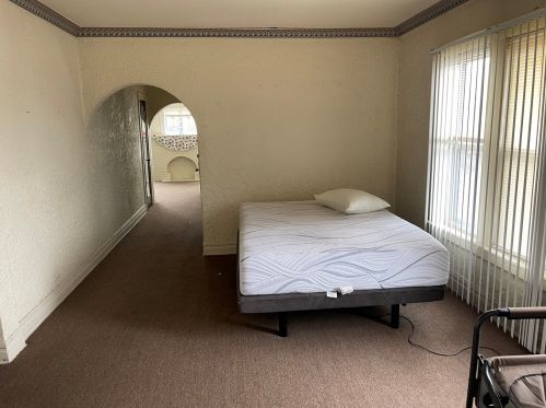 14510 Clark St, Chicago IL 60605-2711 exterior