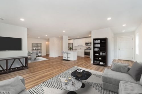 103 Jewell St, Outwater NJ  07026-3783 exterior