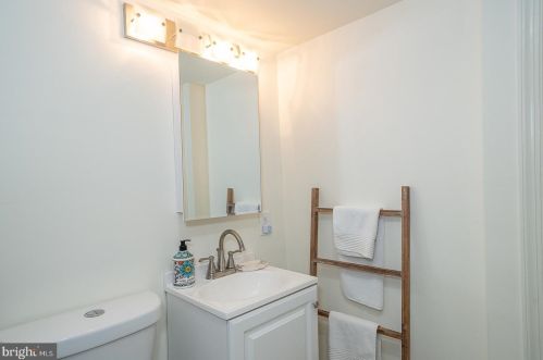 902 29 St, Philadelphia PA 19132-3020 exterior