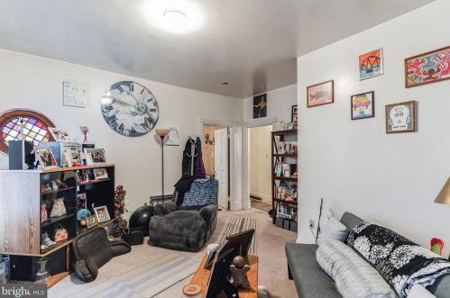 210 York St, Pottstown PA 19464-5252 exterior