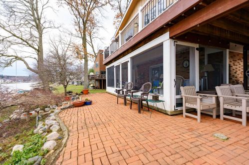 790 Eagle Lk Dr, Kalamazoo MI 49009-9612 exterior