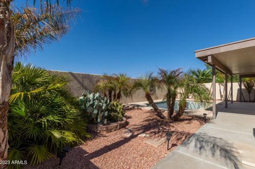 9128 Elm St, Phoenix AZ 85016-4808 exterior