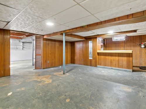 8432 Keefe Ave, Milwaukee WI  53222-2819 exterior