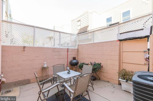 1945 Camac St, Philadelphia PA 19148-3510 exterior