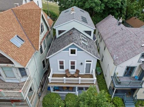 2044 Booth St, Milwaukee WI 53212-3406 exterior