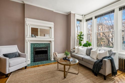 3635 Janssen Ave, Chicago IL 60613-3707 exterior