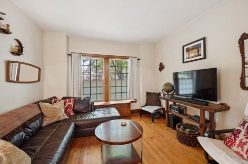 2429 Superior St, Chicago IL 60612-1111 exterior