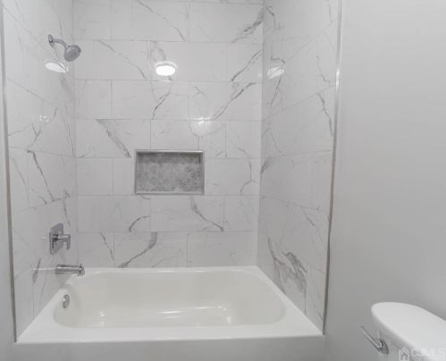 773 Gadek Pl, Perth Amboy NJ 08861-2910 exterior