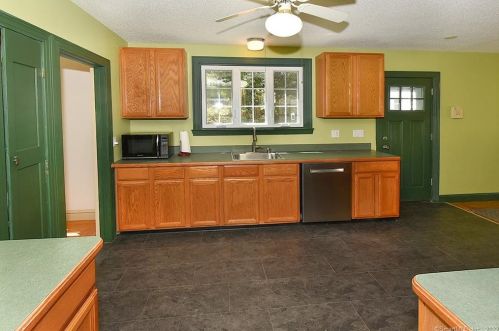 12 Reed St, Vernon CT 06066-3728 exterior