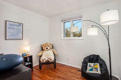 1630 Aberdeen St, Grand Rapids MI 49505-3910 exterior