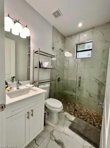 4075 8 Ave, Naples FL 34120-0051 exterior