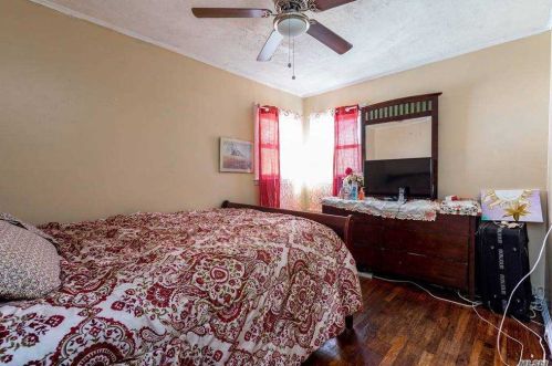 189 Broadway, Valley Stream NY 11580-4810 exterior