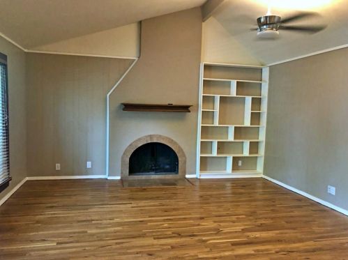 6601 Branching Oak Ct, Austin TX  78759-3801 exterior