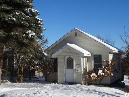 1358 Fern Ave, Duluth, MN 55805-1128