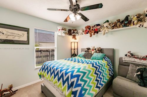 972 Haas Ave, Fort Pierce FL  34953-5611 exterior