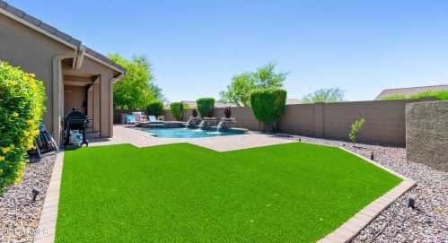 4719 Culpepper Dr, Phoenix AZ  85087-3068 exterior