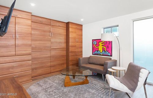 626 5th Ave, Phoenix AZ  85003-1569 exterior