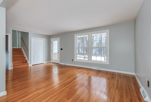 7481 School St, Concord NH  03307-0914 exterior