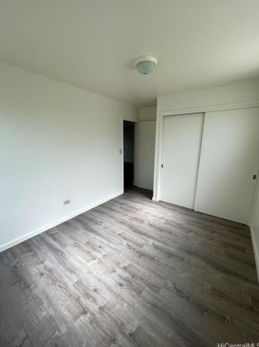 2458 Wilder Ave, Honolulu HI 96822-4698 exterior