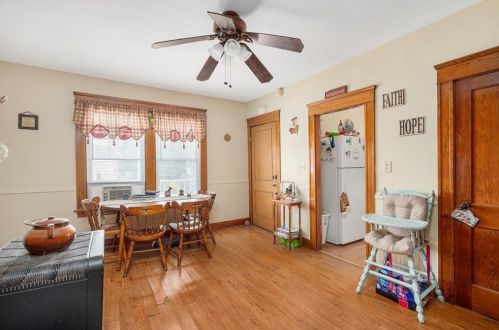 1041 Park Ave, Woonsocket RI 02895-4773 exterior