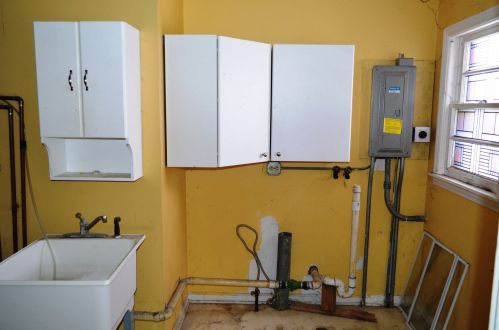 1114 Ash St, Waukegan IL 60087-5038 exterior