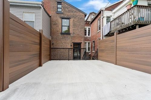 1714 Buena Vis St, Pittsburgh PA 15212-3927 exterior