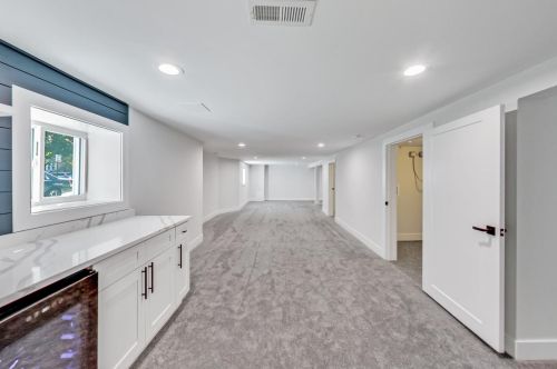 3800 Eddy St, Chicago IL  60618-5014 exterior