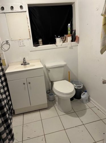 6438 Claremont Ave, Chicago IL 60625-1812 exterior