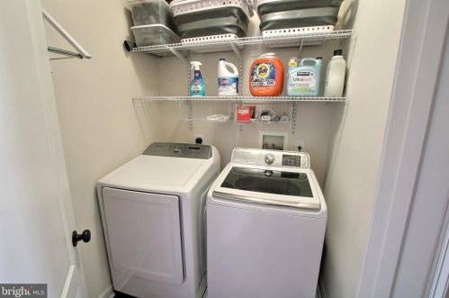 405 Great Falls Rd, Rockville MD  20850-2883 exterior