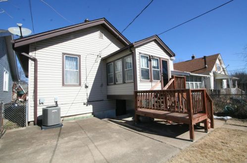 5608 Nottingham Ave, Saint Louis MO 63109-2822 exterior