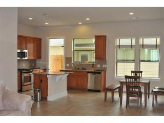 4529 Mattie St, Austin TX  78723-5474 exterior