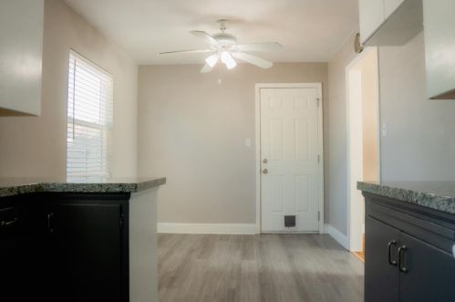 1225 Rose St, Turlock CA  95380-5539 exterior