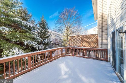 43069 Candlewick Sq, Leesburg VA 20176-6446 exterior