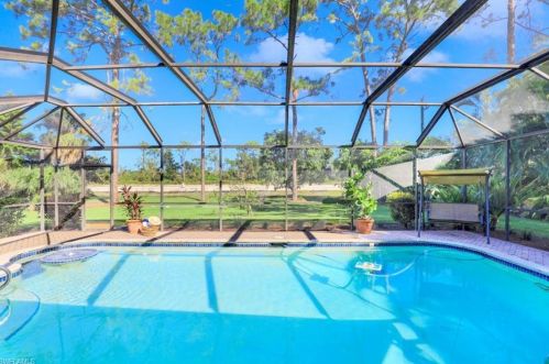 1915 Empress Ct, Naples FL 34110-8141 exterior